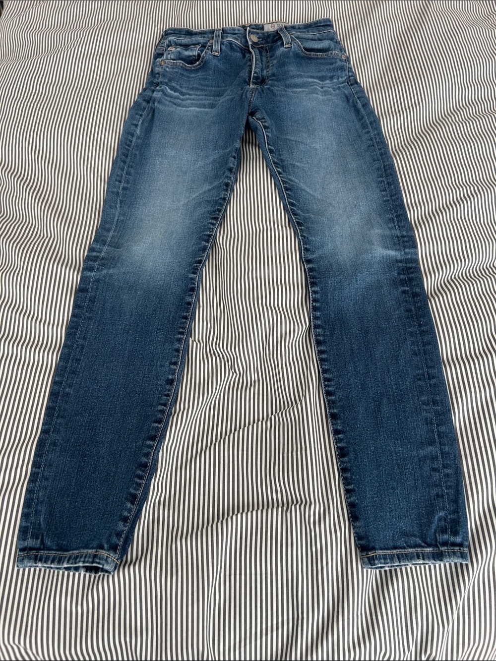 The Farrah Skinny Ankle AG Adriano Goldschmied Women's Jeans in Medium Blue Wash